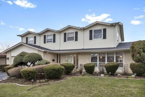 2424 N Evergreen Ave, Arlington Heights, IL 60004