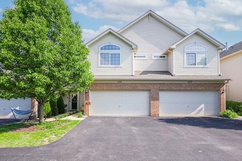 446 Jamestown Ct, Aurora, IL 60502