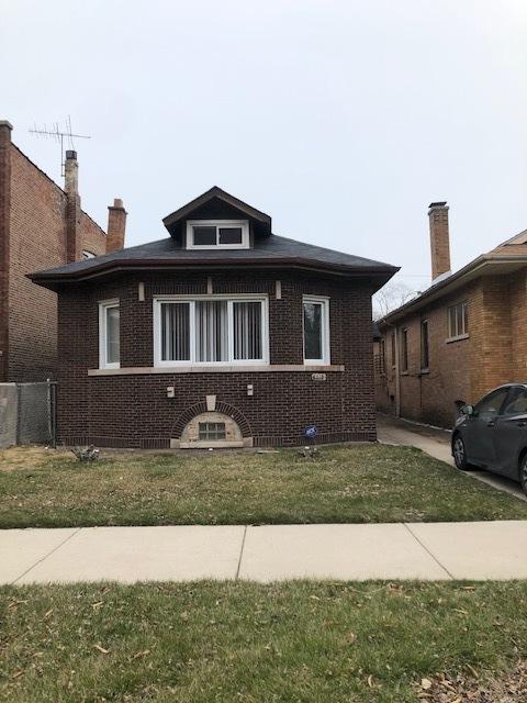 8019 S Crandon Ave, Chicago, IL 60617