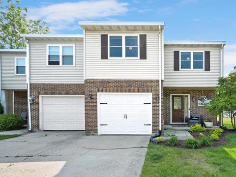 308 Morningside Dr #B, Bloomingdale, IL 60108