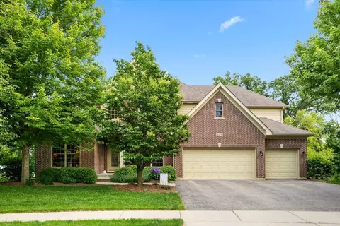 3579 Wetlands Dr, Elgin, IL 60124