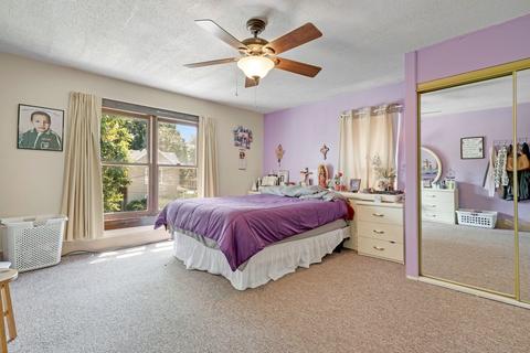 566 North Ave, Aurora, IL 60505 photo 13
