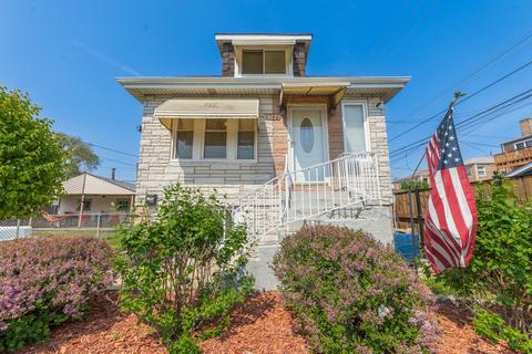 2744 N Mobile Ave, Chicago, IL 60639