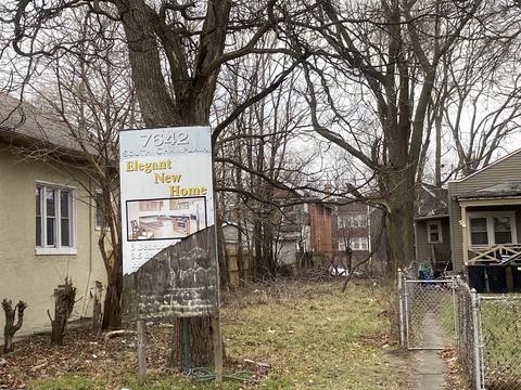 7642 S Champlain Ave, Chicago, IL 60619 photo 1
