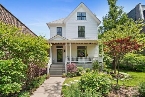 4553 N Wolcott Ave, Chicago, IL 60640