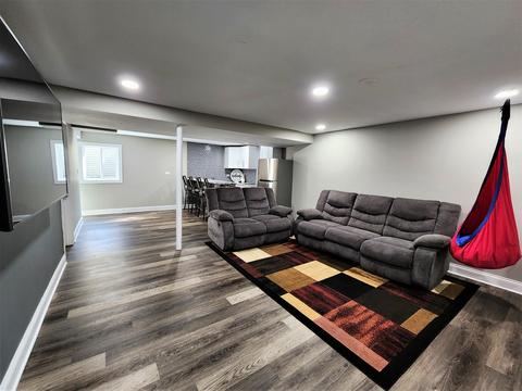 696 Dover Ct, Elgin, IL 60120 photo 21