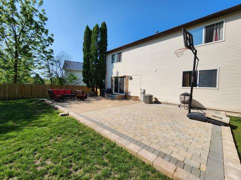 696 Dover Ct, Elgin, IL 60120 photo 29