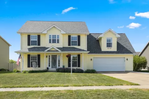 4019 Orchard Ln, Monticello, IL 61856