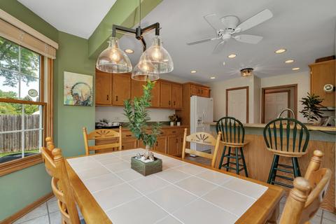 515 Boardman Cir, Bolingbrook, IL 60440 photo 12