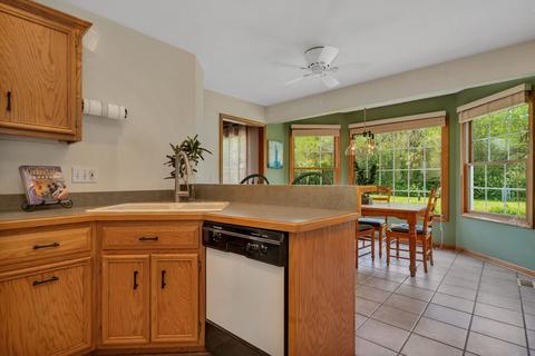 515 Boardman Cir, Bolingbrook, IL 60440 photo 8