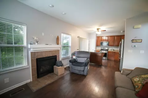 3955 Pratt St, Plano, IL 60545 photo 7