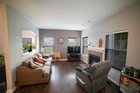 3955 Pratt St, Plano, IL 60545 photo 6