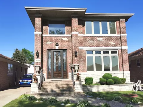 4553 N Orange Ave, Norridge, IL 60706