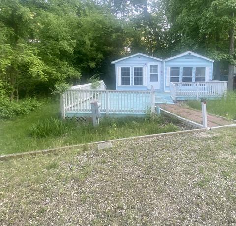 1617 Woodhaven, Sublette, IL 61367