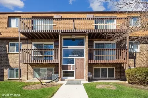 109 Boardwalk St #1W, Elk Grove Village, IL 60007