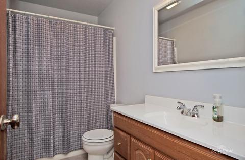 718 Christine Dr, Mchenry, IL 60051 photo 10