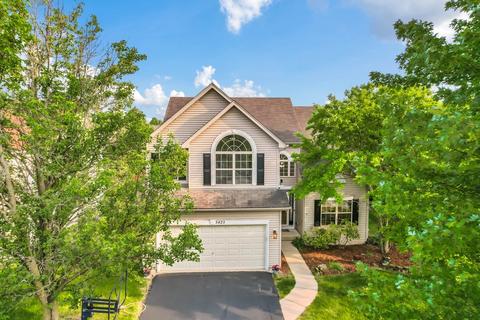 3420 Parliament Ln, Naperville, IL 60564