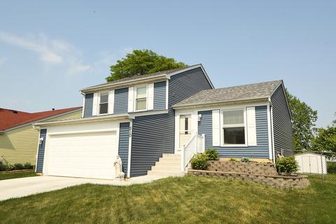 510 Southwood Cir, Streamwood, IL 60107