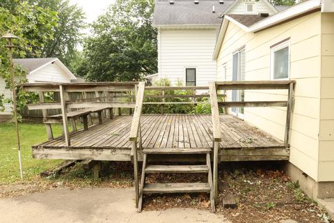 207 E Park St, Morrison, IL 61270 photo 17
