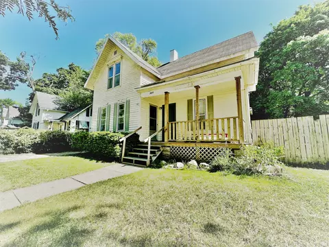 1409 8th Ave, Rockford, IL 61104