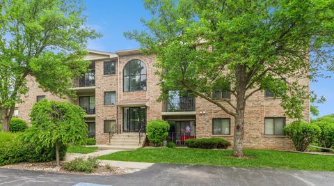 4922 134th St #306, Crestwood, IL 60445