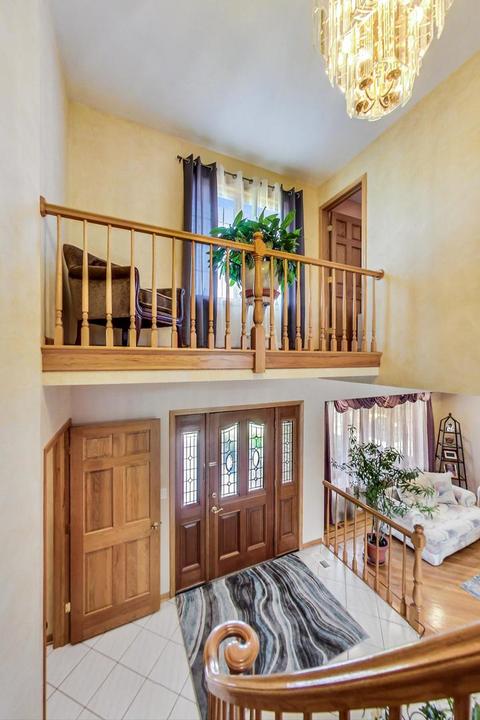 10161 Potter Rd, Des Plaines, IL 60016 photo 7