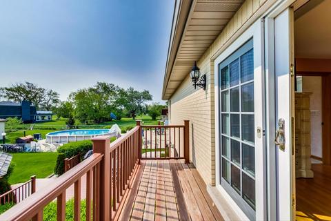10161 Potter Rd, Des Plaines, IL 60016 photo 33