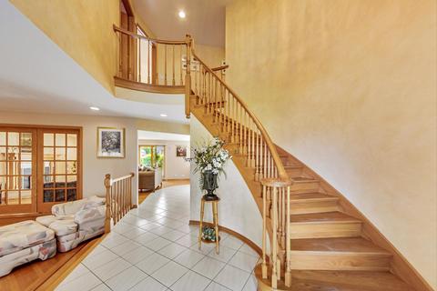 10161 Potter Rd, Des Plaines, IL 60016 photo 5