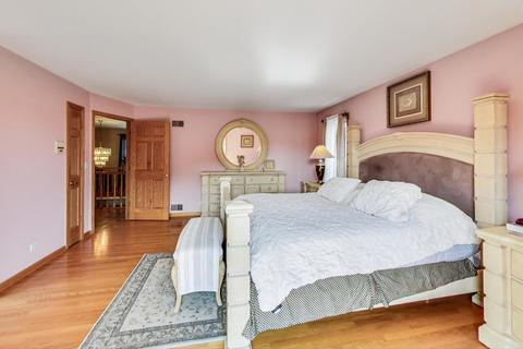 10161 Potter Rd, Des Plaines, IL 60016 photo 28