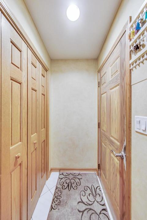10161 Potter Rd, Des Plaines, IL 60016 photo 22