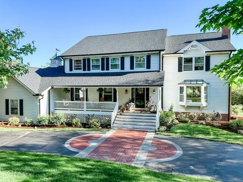 4120 3 Lakes Dr, Long Grove, IL 60047