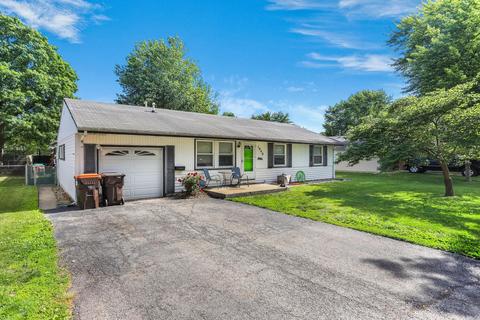 1049 Englewood Dr, Rantoul, IL 61866