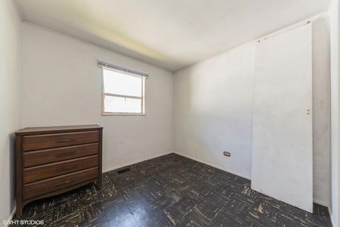 2108 Flicker Ln, Rolling Meadows, IL 60008 photo 7
