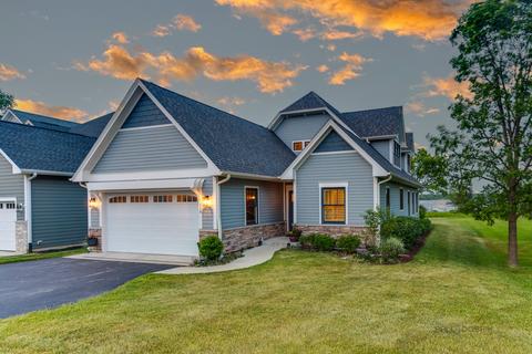 210 N Main St, Wauconda, IL 60084