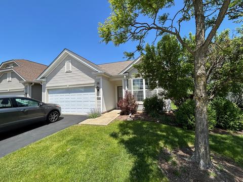 13792 Pineview Dr, Huntley, IL 60142