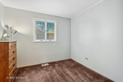 3607 Wren Ln, Rolling Meadows, IL 60008 photo 14