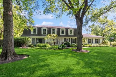 880 Mellody Rd, Lake Forest, IL 60045