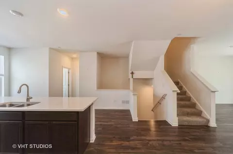69 Timber Wolf Dr, Wheeling, IL 60090 photo 30