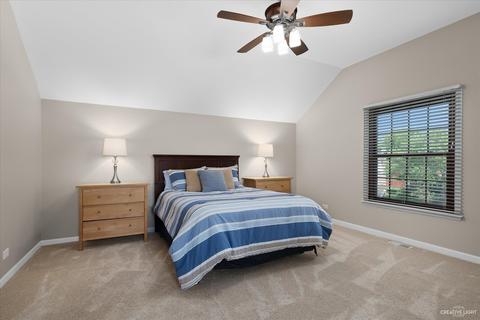 1796 Schillerstrom Ct, Wheaton, IL 60189 photo 24