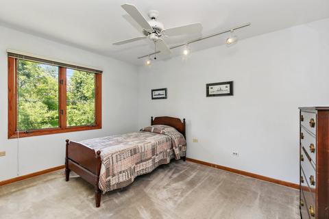 1214 Timber Dr, Sleepy Hollow, IL 60118 photo 17