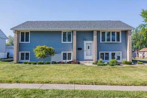 822 Oriole Dr, Streamwood, IL 60107