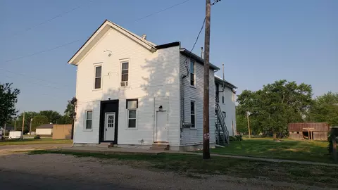 200 N Chicago St, Magnolia, IL 61336