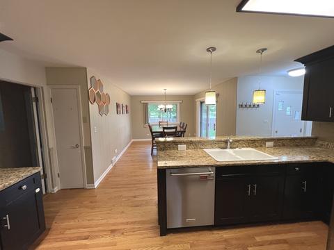 Undisclosed, Mount Prospect, IL 60056 photo 8