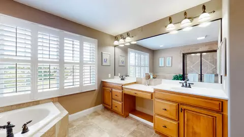 2003 Stone Mountain Blvd, Bloomington, IL 61704 photo 33