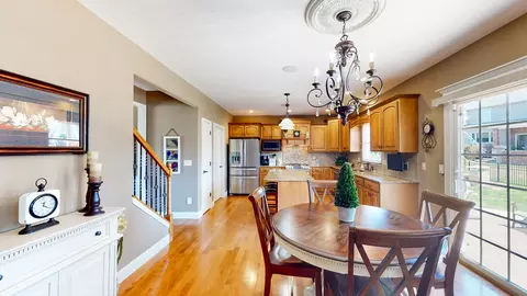 2003 Stone Mountain Blvd, Bloomington, IL 61704 photo 17