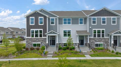 537 Wolverine Dr, Aurora, IL 60502
