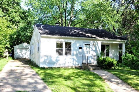 1702 Oregon Ave, Rockford, IL 61108