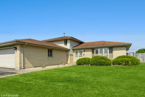 17719 Oakwood Ave, Country Club Hills, IL 60478