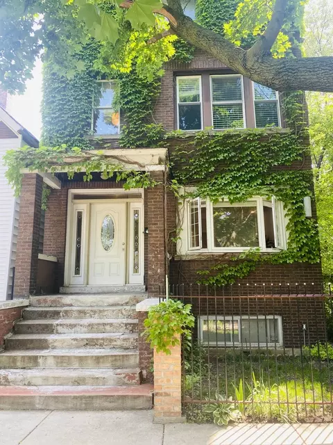5147 S Winchester Ave, Chicago, IL 60609