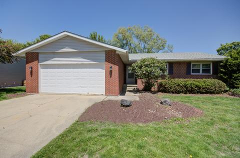 1354 Georgetown Dr, Bourbonnais, IL 60914